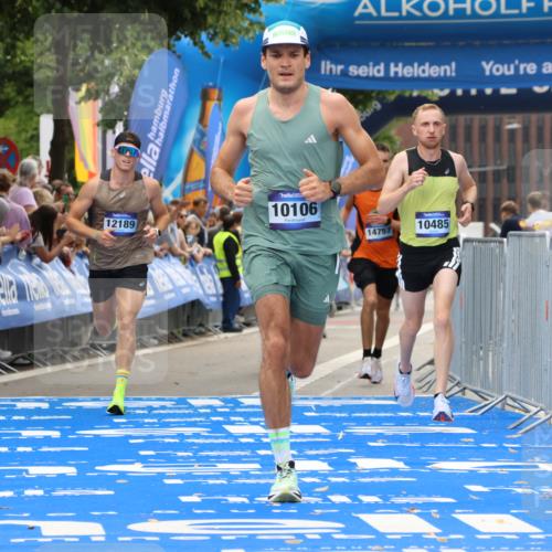 29.06.2025 - hella hamburg halbmarathon Strokosch-Dieckow http://msf.ph/oto/8369311 29.06.2025 10:27:56 Ziel 10106, 10485, 12189, 13383, 14757, 16377, 17488 meine-sportfotos.de