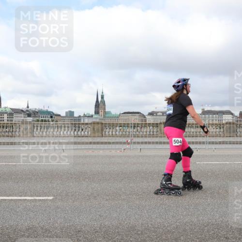 29.06.2025 - hella hamburg halbmarathon Lena Gebhardt http://msf.ph/oto/8369357 29.06.2025 09:10:58 Lombardsbrücke 504, 504 meine-sportfotos.de