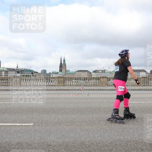 29.06.2025 - hella hamburg halbmarathon Lena Gebhardt http://msf.ph/oto/8369391 29.06.2025 09:10:58 Lombardsbrücke 0, 504, 504 meine-sportfotos.de