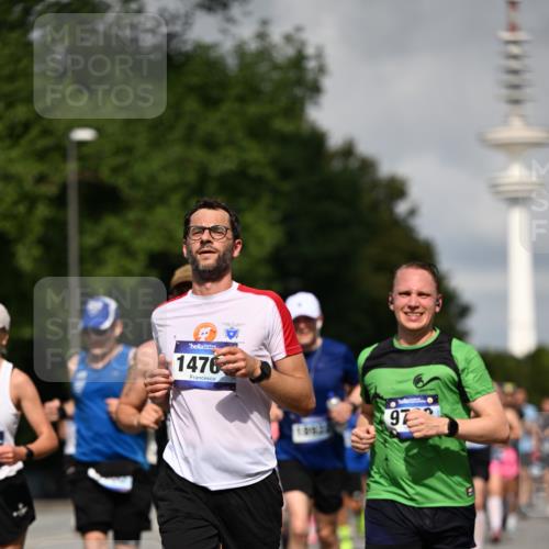 29.06.2025 - hella hamburg halbmarathon Dr. Thomas Lammeyer http://msf.ph/oto/8369500 29.06.2025 09:57:26 Kennedybrücke 1466, 1902, 2270, 2516, 2890, 2937, 3004, 3186, 3414, 3852, 4140, 4235, 4247, 4949, 5115, 5362, 5460, 5528, 5532, 5650, 6071, 6282, 6388, 6575, 6903, 7167, 7385, 7480, 7734, 8023, 8269, 9030, 9043, 9126, 9200, 9633, 9723, 9965, 10792, 11077, 11283 meine-sportfotos.de