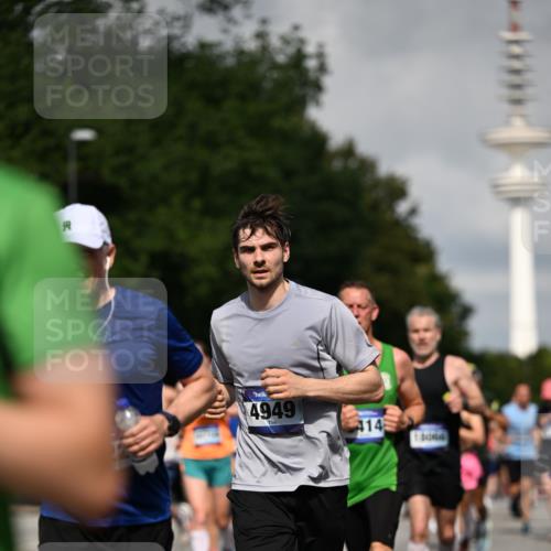 29.06.2025 - hella hamburg halbmarathon Dr. Thomas Lammeyer http://msf.ph/oto/8369597 29.06.2025 09:57:29 Kennedybrücke 1424, 1466, 1902, 2270, 2516, 2890, 2937, 3414, 3852, 4140, 4235, 4237, 4247, 4949, 5115, 5362, 5460, 5528, 5532, 5650, 6282, 6388, 6575, 6903, 7167, 7385, 7480, 7734, 8023, 8269, 8928, 9030, 9043, 9105, 9200, 9633, 9723, 9965, 10792, 11077, 11283 meine-sportfotos.de