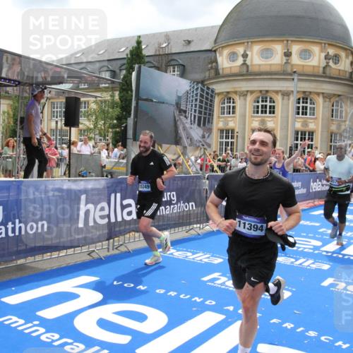 29.06.2025 - hella hamburg halbmarathon Michael Strokosch http://msf.ph/oto/8369620 29.06.2025 10:58:00 Ziel 1200, 2025, 2883, 3093, 3575, 4579, 6531, 7138, 7159, 7189, 8089, 9820, 11394, 12378, 13376, 13465, 14881, 15090, 15349, 15527, 17543, 18762 meine-sportfotos.de