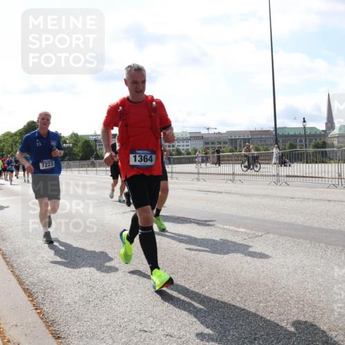 29.06.2025 - hella hamburg halbmarathon Lena Gebhardt http://msf.ph/oto/8369681 29.06.2025 10:02:06 Lombardsbrücke 16614, 7223, 1364, 1184, 1254, 1364, 1432, 1453, 1464, 1653, 1729, 1881, 1940, 2142, 2322, 2323, 2806, 2957, 3039, 3169, 4286, 4328, 4985, 5602, 5603, 5742, 5763, 6166, 6295, 6322, 6327, 6438, 6595, 7031, 7189, 7223, 7243, 8578, 8926, 9020, 9021, 9156, 9230, 9353, 9741, 9928, 10177, 10866, 10882, 10915, 11554, 11871, 11938, 12315, 12316, 12491, 14471, 14660, 14677, 16420 meine-sportfotos.de