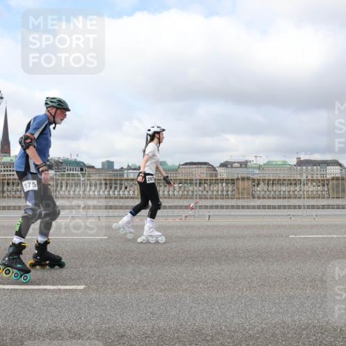 29.06.2025 - hella hamburg halbmarathon Lena Gebhardt http://msf.ph/oto/8369815 29.06.2025 09:11:01 Lombardsbrücke 175, 26 meine-sportfotos.de
