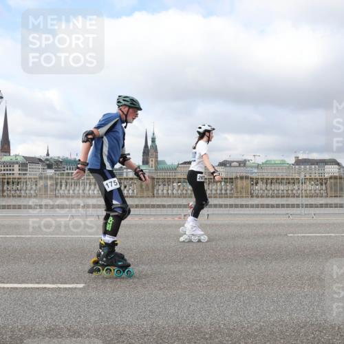29.06.2025 - hella hamburg halbmarathon Lena Gebhardt http://msf.ph/oto/8370030 29.06.2025 09:11:01 Lombardsbrücke 175, 262 meine-sportfotos.de