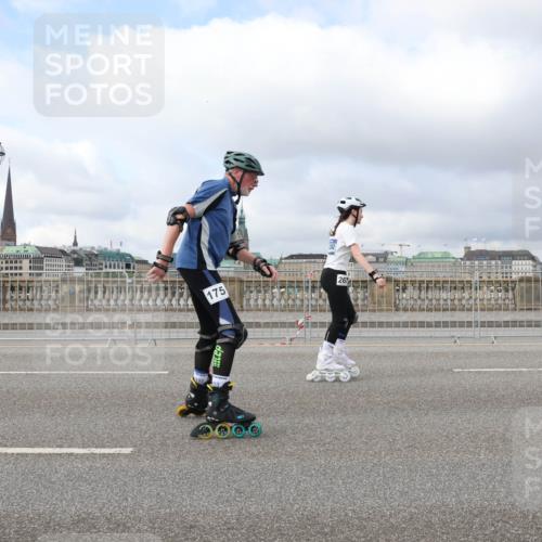 29.06.2025 - hella hamburg halbmarathon Lena Gebhardt http://msf.ph/oto/8370105 29.06.2025 09:11:01 Lombardsbrücke 175 meine-sportfotos.de