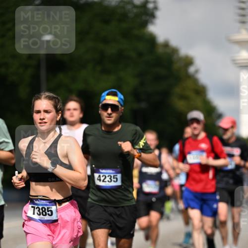 29.06.2025 - hella hamburg halbmarathon Dr. Thomas Lammeyer http://msf.ph/oto/8370371 29.06.2025 09:57:34 Kennedybrücke 1424, 1466, 1902, 2270, 2516, 2890, 2937, 3414, 3785, 3852, 4140, 4235, 4237, 4247, 4949, 5115, 5362, 5460, 5528, 5532, 5650, 6282, 6388, 6575, 6831, 7167, 7385, 7480, 7734, 8023, 8269, 8928, 9030, 9043, 9105, 9200, 9482, 9723, 9965, 10792, 11077, 11283 meine-sportfotos.de
