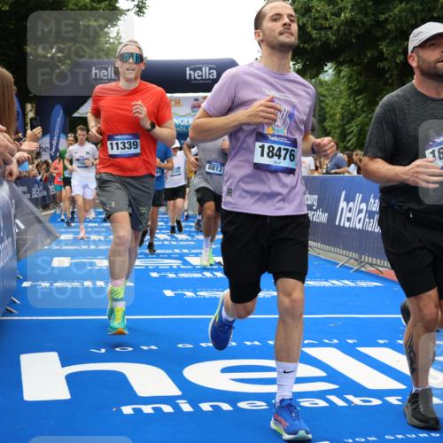 29.06.2025 - hella hamburg halbmarathon Strokosch-Dieckow http://msf.ph/oto/8370813 29.06.2025 10:49:28 Ziel 1342, 1476, 2516, 2592, 2596, 2878, 2889, 5705, 8437, 8689, 8813, 9038, 9649, 11339, 11340, 11679, 11779, 12094, 12670, 13233, 13269, 14562, 14838, 15392, 15784, 15857, 15894, 15966, 16114, 16592, 16738, 16891, 17001, 18476, 18887, 18960 meine-sportfotos.de