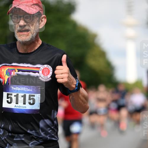 29.06.2025 - hella hamburg halbmarathon Dr. Thomas Lammeyer http://msf.ph/oto/8370917 29.06.2025 09:57:37 Kennedybrücke 1424, 1466, 1476, 1902, 2098, 2270, 2516, 2823, 2937, 3414, 3785, 3852, 4140, 4183, 4235, 4237, 4247, 4949, 5115, 5362, 5460, 5528, 5532, 5650, 6388, 6831, 7167, 7385, 8023, 8269, 8743, 8928, 9030, 9043, 9105, 9200, 9482, 9723, 9815, 9965, 10792, 11077 meine-sportfotos.de