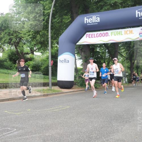 29.06.2025 - hella hamburg halbmarathon KatJ http://msf.ph/oto/8370999 29.06.2025 10:23:43 Zwischen KM18-KM19 57, 1217, 5048, 6169, 7972 meine-sportfotos.de