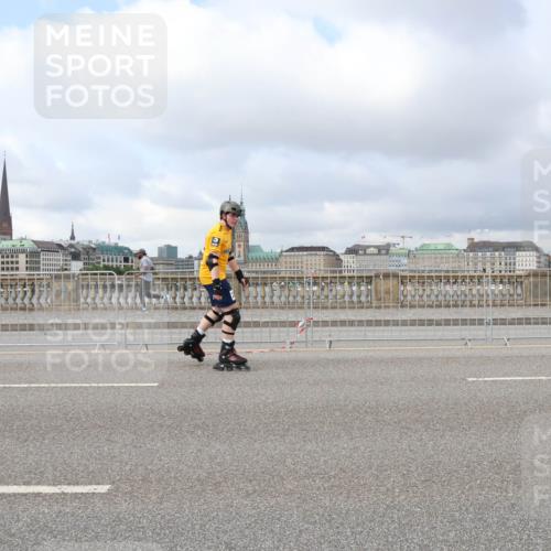29.06.2025 - hella hamburg halbmarathon Lena Gebhardt http://msf.ph/oto/8371229 29.06.2025 09:11:42 Lombardsbrücke  meine-sportfotos.de