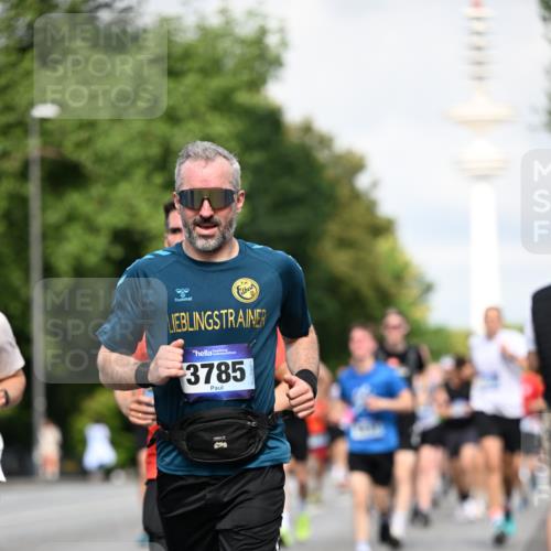 29.06.2025 - hella hamburg halbmarathon Dr. Thomas Lammeyer http://msf.ph/oto/8371742 29.06.2025 09:57:49 Kennedybrücke 1098, 1171, 1413, 1424, 1476, 1892, 1902, 2098, 2188, 2516, 2823, 2842, 3477, 3785, 4140, 4183, 4185, 4237, 4270, 5528, 6198, 6266, 6630, 6831, 8023, 8269, 8743, 8928, 9105, 9482, 9619, 9815, 10237, 10792 meine-sportfotos.de