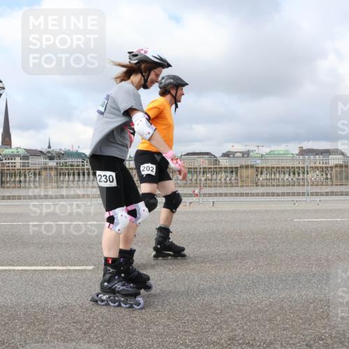 29.06.2025 - hella hamburg halbmarathon Lena Gebhardt http://msf.ph/oto/8372338 29.06.2025 09:12:06 Lombardsbrücke 230, 202 meine-sportfotos.de