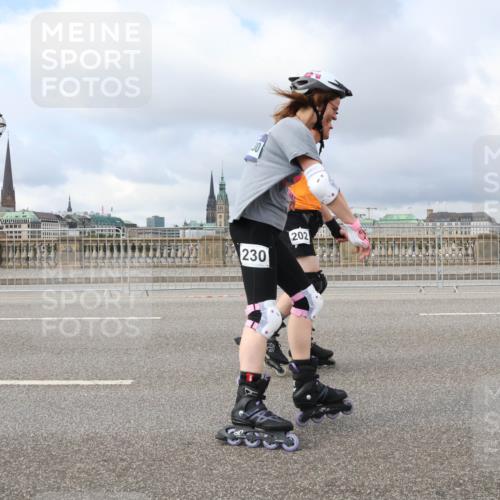 29.06.2025 - hella hamburg halbmarathon Lena Gebhardt http://msf.ph/oto/8372474 29.06.2025 09:12:06 Lombardsbrücke 230, 202 meine-sportfotos.de