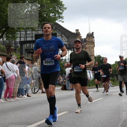 29.06.2025 - hella hamburg halbmarathon Yannick Fuchs http://msf.ph/oto/8372540 29.06.2025 10:53:47 20KM 1544, 2780, 3169, 3780, 4238, 4379, 4796, 4986, 6327, 6470, 7259, 7824, 8030, 8326, 8481, 8807, 9741, 9985, 10281, 10301, 10488, 11018, 11114, 11158, 11159, 11250, 11757, 12406, 12446, 12779, 13036, 13706, 14471, 14928, 15083, 15525, 15673, 15785, 15914, 16227, 16530, 16754, 16915, 17304, 17860, 18377, 18485, 18624, 18855, 19178 meine-sportfotos.de