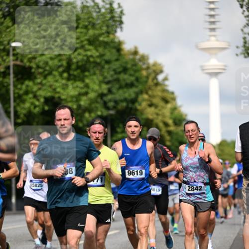 29.06.2025 - hella hamburg halbmarathon Dr. Thomas Lammeyer http://msf.ph/oto/8372638 29.06.2025 09:58:00 Kennedybrücke 1098, 1171, 1342, 1399, 1413, 1476, 1750, 1892, 2020, 2098, 2188, 2470, 2823, 2842, 2889, 3477, 3785, 4029, 4183, 4185, 4270, 4816, 5020, 5706, 6198, 6266, 6630, 6819, 6831, 7087, 7297, 7709, 8142, 8374, 8576, 8743, 9051, 9463, 9482, 9619, 9815, 10237, 10529 meine-sportfotos.de
