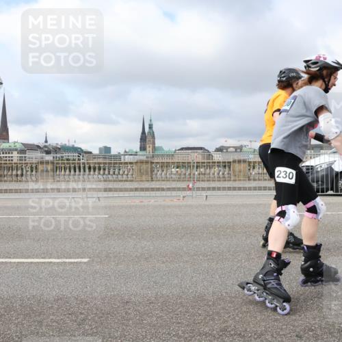 29.06.2025 - hella hamburg halbmarathon Lena Gebhardt http://msf.ph/oto/8372659 29.06.2025 09:12:07 Lombardsbrücke 230 meine-sportfotos.de