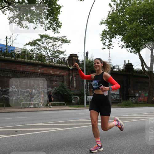 29.06.2025 - hella hamburg halbmarathon Yannick Fuchs http://msf.ph/oto/8372849 29.06.2025 10:53:47 20KM 1544, 2780, 3169, 3780, 4238, 4379, 4796, 4986, 6327, 6470, 7259, 7824, 8030, 8326, 8481, 8807, 9741, 9985, 10281, 10301, 10488, 11018, 11114, 11158, 11159, 11250, 11757, 12406, 12446, 12779, 13036, 13706, 14471, 14928, 15083, 15525, 15673, 15785, 15914, 16227, 16530, 16754, 16915, 17304, 17860, 18377, 18485, 18624, 18855, 19178 meine-sportfotos.de
