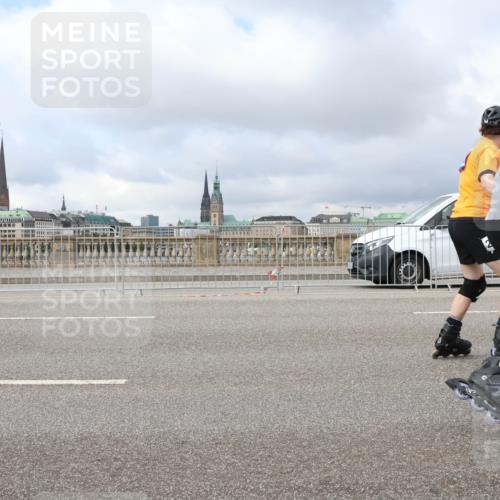 29.06.2025 - hella hamburg halbmarathon Lena Gebhardt http://msf.ph/oto/8372870 29.06.2025 09:12:07 Lombardsbrücke 7230, 230 meine-sportfotos.de