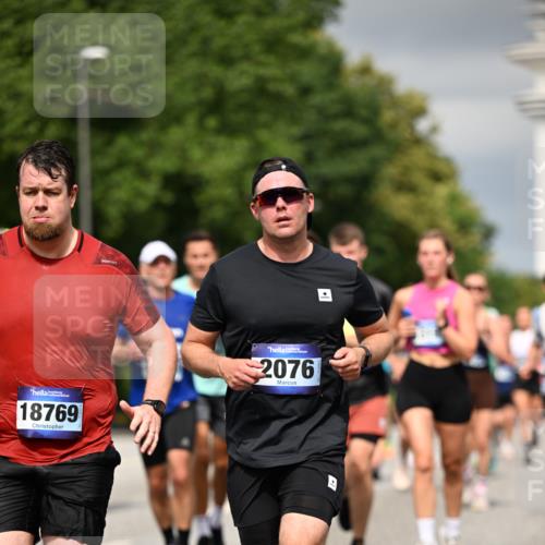 29.06.2025 - hella hamburg halbmarathon Dr. Thomas Lammeyer http://msf.ph/oto/8373194 29.06.2025 10:19:58 Kennedybrücke 1212, 1308, 1440, 1651, 2071, 2076, 2140, 2436, 2601, 2835, 3167, 4828, 5046, 5423, 7897, 7941, 7942, 8057, 8169, 8274, 8746, 8885, 9192, 9307, 9784, 9881, 10608, 10844, 11113, 11303 meine-sportfotos.de