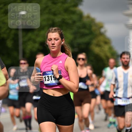 29.06.2025 - hella hamburg halbmarathon Dr. Thomas Lammeyer http://msf.ph/oto/8373428 29.06.2025 10:20:01 Kennedybrücke 1212, 1308, 1651, 2071, 2076, 2436, 2601, 2835, 3167, 4583, 4828, 5046, 5423, 7897, 8057, 8169, 8274, 8554, 8746, 9192, 9307, 9601, 9784, 9881, 10608, 10844, 11113, 11303 meine-sportfotos.de