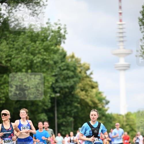 29.06.2025 - hella hamburg halbmarathon Dr. Thomas Lammeyer http://msf.ph/oto/8373437 29.06.2025 10:42:17 Kennedybrücke 1475, 1578, 1985, 2124, 3010, 3246, 3286, 3633, 3635, 3636, 3880, 4414, 4921, 5139, 5790, 5875, 6697, 7148, 7629, 8539, 8696, 9391, 9524, 9894, 10025, 10146, 10506, 11087, 11152, 11164 meine-sportfotos.de