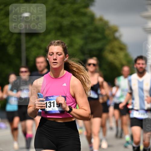 29.06.2025 - hella hamburg halbmarathon Dr. Thomas Lammeyer http://msf.ph/oto/8373450 29.06.2025 10:20:01 Kennedybrücke 1212, 1308, 1651, 2071, 2076, 2436, 2601, 2835, 3167, 4583, 4828, 5046, 5423, 7897, 8057, 8169, 8274, 8554, 8746, 9192, 9307, 9601, 9784, 9881, 10608, 10844, 11113, 11303 meine-sportfotos.de
