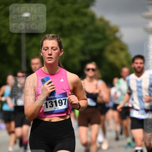 29.06.2025 - hella hamburg halbmarathon Dr. Thomas Lammeyer http://msf.ph/oto/8373458 29.06.2025 10:20:01 Kennedybrücke 1212, 1308, 1651, 2071, 2076, 2436, 2601, 2835, 3167, 4583, 4828, 5046, 5423, 7897, 8057, 8169, 8274, 8554, 8746, 9192, 9307, 9601, 9784, 9881, 10608, 10844, 11113, 11303 meine-sportfotos.de