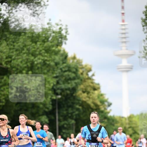 29.06.2025 - hella hamburg halbmarathon Dr. Thomas Lammeyer http://msf.ph/oto/8373469 29.06.2025 10:42:17 Kennedybrücke 1475, 1578, 1985, 2124, 3010, 3246, 3286, 3633, 3635, 3636, 3880, 4414, 4921, 5139, 5790, 5875, 6697, 7148, 7629, 8539, 8696, 9391, 9524, 9894, 10025, 10146, 10506, 11087, 11152, 11164 meine-sportfotos.de