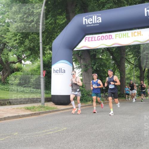 29.06.2025 - hella hamburg halbmarathon KatJ http://msf.ph/oto/8373802 29.06.2025 10:24:04 Zwischen KM18-KM19 7867 meine-sportfotos.de