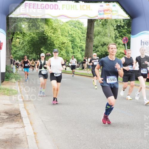 29.06.2025 - hella hamburg halbmarathon MichiJ http://msf.ph/oto/8373821 29.06.2025 10:45:02 Zwischen KM18-KM19 1595, 3251, 4088, 5277, 5341, 6281, 6302, 10020, 12735, 13287, 13664, 14914, 17455, 17782, 18068, 18112, 18492, 18682, 18762 meine-sportfotos.de