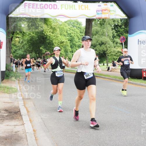 29.06.2025 - hella hamburg halbmarathon MichiJ http://msf.ph/oto/8373908 29.06.2025 10:45:04 Zwischen KM18-KM19 1595, 2606, 3251, 4088, 5277, 6281, 6302, 9835, 10020, 12735, 13287, 14914, 17455, 18068, 18112, 18492, 18682, 18762 meine-sportfotos.de