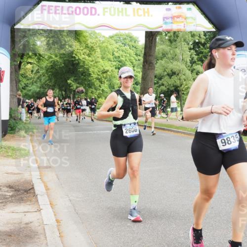 29.06.2025 - hella hamburg halbmarathon MichiJ http://msf.ph/oto/8373948 29.06.2025 10:45:04 Zwischen KM18-KM19 1595, 2606, 3251, 4088, 5277, 6281, 6302, 9835, 10020, 12735, 13287, 14914, 17455, 18068, 18112, 18492, 18682, 18762 meine-sportfotos.de