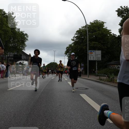 29.06.2025 - hella hamburg halbmarathon Yannick Fuchs http://msf.ph/oto/8373983 29.06.2025 10:53:53 20KM 1019, 1544, 2780, 3169, 3780, 4238, 4379, 4986, 5272, 6327, 6470, 7259, 7824, 8030, 8326, 8481, 8749, 8807, 9741, 9985, 10271, 10281, 10301, 11114, 11158, 11159, 11250, 11757, 12406, 12422, 12446, 13036, 13706, 13847, 13993, 14471, 14823, 15083, 15525, 15673, 15914, 16530, 16608, 17860, 18130, 18200, 18202, 18377, 18624, 19178 meine-sportfotos.de