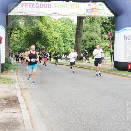29.06.2025 - hella hamburg halbmarathon MichiJ http://msf.ph/oto/8374053 29.06.2025 10:45:06 Zwischen KM18-KM19 1595, 2606, 5277, 6281, 6302, 9835, 10212, 12735, 13694, 15824, 17455, 18068, 18112, 18492, 18682 meine-sportfotos.de