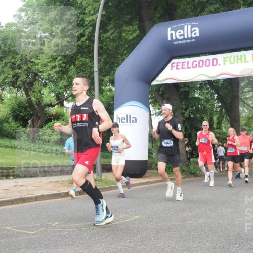 29.06.2025 - hella hamburg halbmarathon KatJ http://msf.ph/oto/8374200 29.06.2025 10:24:10 Zwischen KM18-KM19 1344, 4050, 4740, 7466, 7867 meine-sportfotos.de