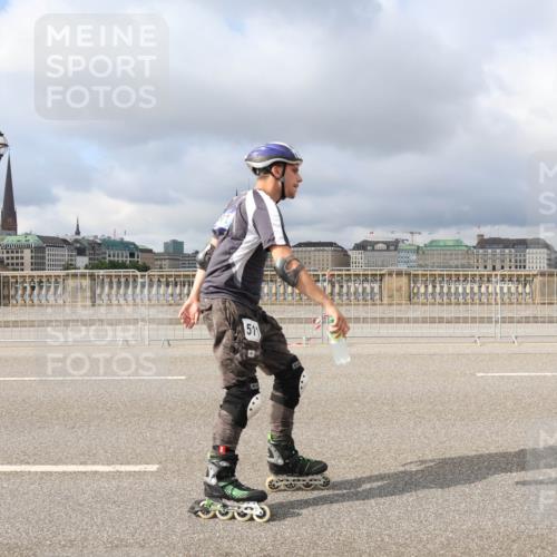 29.06.2025 - hella hamburg halbmarathon Lena Gebhardt http://msf.ph/oto/8374361 29.06.2025 09:12:25 Lombardsbrücke 511 meine-sportfotos.de