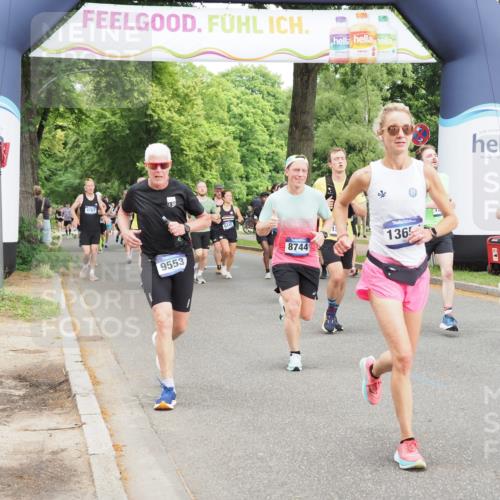29.06.2025 - hella hamburg halbmarathon MichiJ http://msf.ph/oto/8374863 29.06.2025 10:45:15 Zwischen KM18-KM19 4319, 4379, 4708, 6147, 6531, 8744, 9553, 9555, 10518, 10587, 10896, 12879, 13654, 13761, 14928, 15083, 15229, 16206 meine-sportfotos.de