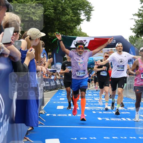 29.06.2025 - hella hamburg halbmarathon Strokosch-Dieckow http://msf.ph/oto/8375171 29.06.2025 10:48:30 Ziel 1163, 1176, 2213, 3747, 4553, 5362, 5421, 6081, 9262, 9538, 10000, 10859, 10860, 11451, 11579, 12149, 12549, 12690, 12840, 13962, 14033, 14990, 15573, 15808, 15917, 17395, 17855, 18251, 18790, 18815, 18923 meine-sportfotos.de