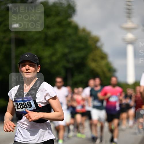 29.06.2025 - hella hamburg halbmarathon Dr. Thomas Lammeyer http://msf.ph/oto/8375221 29.06.2025 09:58:19 Kennedybrücke 1119, 1342, 1399, 1750, 1817, 1942, 2020, 2222, 2367, 2442, 2470, 2561, 2670, 2816, 2889, 3562, 4017, 4029, 4816, 5020, 5447, 5706, 5884, 6290, 6819, 6978, 6991, 7087, 7274, 7297, 7335, 7709, 7908, 8142, 8374, 8482, 8576, 8698, 8916, 8981, 9038, 9051, 9463, 9710, 9924, 10057, 10529, 11125, 11422 meine-sportfotos.de