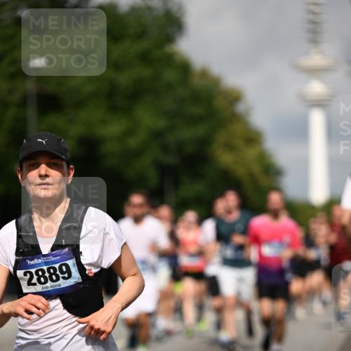 29.06.2025 - hella hamburg halbmarathon Dr. Thomas Lammeyer http://msf.ph/oto/8375226 29.06.2025 09:58:19 Kennedybrücke 1119, 1342, 1399, 1750, 1817, 1942, 2020, 2222, 2367, 2442, 2470, 2561, 2670, 2816, 2889, 3562, 4017, 4029, 4816, 5020, 5447, 5706, 5884, 6290, 6819, 6978, 6991, 7087, 7274, 7297, 7335, 7709, 7908, 8142, 8374, 8482, 8576, 8698, 8916, 8981, 9038, 9051, 9463, 9710, 9924, 10057, 10529, 11125, 11422 meine-sportfotos.de