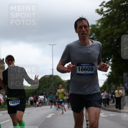 29.06.2025 - hella hamburg halbmarathon Yannick Fuchs http://msf.ph/oto/8375651 29.06.2025 10:54:12 20KM 1019, 1544, 2011, 2091, 2167, 2730, 3169, 3780, 4013, 5272, 7259, 8003, 8509, 8749, 9006, 9434, 10271, 10281, 10301, 11041, 11366, 12422, 12446, 13847, 13993, 14224, 14577, 14823, 15344, 15673, 15901, 16439, 16608, 17825, 18130, 18200, 18202, 18254, 18624, 18701, 19159 meine-sportfotos.de