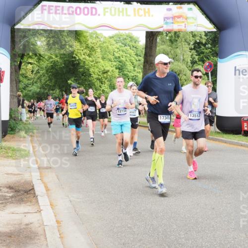 29.06.2025 - hella hamburg halbmarathon MichiJ http://msf.ph/oto/8375904 29.06.2025 10:45:23 Zwischen KM18-KM19 1319, 2159, 4708, 4767, 5084, 6138, 6147, 7189, 11605, 11846, 12734, 12779, 12879, 13407, 13512, 15217, 15434, 16189, 16409, 16563, 16608, 17346, 17967, 18327 meine-sportfotos.de