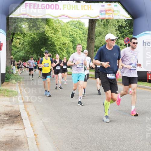 29.06.2025 - hella hamburg halbmarathon MichiJ http://msf.ph/oto/8375939 29.06.2025 10:45:23 Zwischen KM18-KM19 1319, 2159, 4708, 4767, 5084, 6138, 6147, 7189, 11605, 11846, 12734, 12779, 12879, 13407, 13512, 15217, 15434, 16189, 16409, 16563, 16608, 17346, 17967, 18327 meine-sportfotos.de