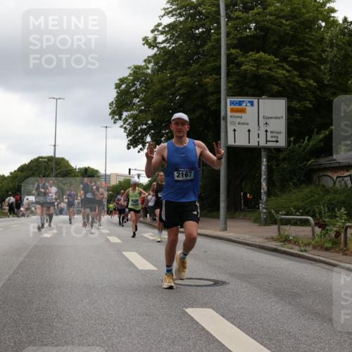 29.06.2025 - hella hamburg halbmarathon Yannick Fuchs http://msf.ph/oto/8376110 29.06.2025 10:54:16 20KM 1019, 1681, 2011, 2091, 2167, 2363, 2730, 3780, 4013, 5272, 7259, 8003, 8191, 8509, 8749, 9006, 9434, 10271, 10301, 10576, 11041, 11366, 11753, 12422, 12446, 13488, 13847, 13993, 14224, 14577, 14823, 15344, 15901, 16439, 16608, 17491, 17825, 18130, 18200, 18202, 18254, 18624, 18701, 19159 meine-sportfotos.de