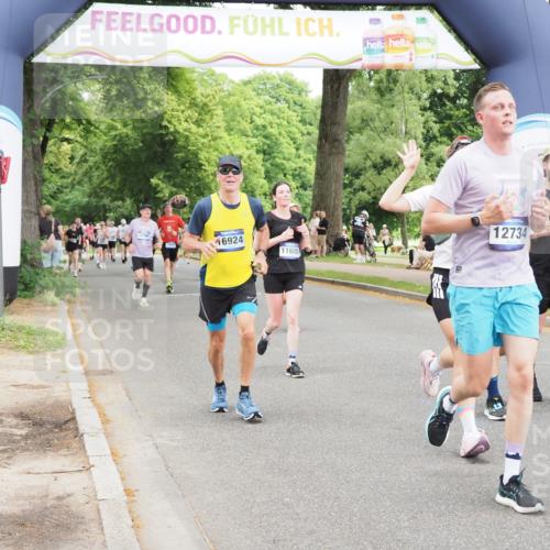 29.06.2025 - hella hamburg halbmarathon MichiJ http://msf.ph/oto/8376161 29.06.2025 10:45:25 Zwischen KM18-KM19 1319, 2159, 4767, 5084, 7189, 9655, 10268, 11605, 11846, 12734, 12779, 13512, 14673, 15217, 16409, 16563, 16608, 16924, 17346, 17967, 18327 meine-sportfotos.de