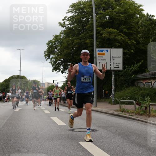 29.06.2025 - hella hamburg halbmarathon Yannick Fuchs http://msf.ph/oto/8376168 29.06.2025 10:54:16 20KM 1019, 1681, 2011, 2091, 2167, 2363, 2730, 3780, 4013, 5272, 7259, 8003, 8191, 8509, 8749, 9006, 9434, 10271, 10301, 10576, 11041, 11366, 11753, 12422, 12446, 13488, 13847, 13993, 14224, 14577, 14823, 15344, 15901, 16439, 16608, 17491, 17825, 18130, 18200, 18202, 18254, 18624, 18701, 19159 meine-sportfotos.de