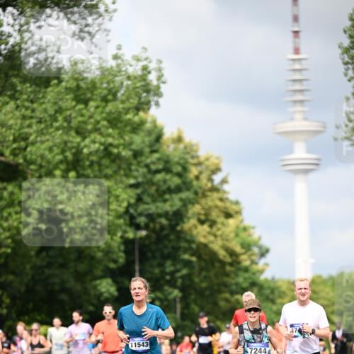 29.06.2025 - hella hamburg halbmarathon Dr. Thomas Lammeyer http://msf.ph/oto/8376432 29.06.2025 10:42:31 Kennedybrücke 1394, 1578, 1596, 1791, 1901, 2124, 3010, 3246, 3338, 3633, 3635, 3636, 3716, 4414, 4921, 5713, 5790, 5875, 6695, 6696, 6930, 7118, 7119, 7148, 7244, 7371, 7552, 8539, 8615, 8696, 9391, 9424, 9500, 9699, 10146, 10584, 11152, 11164 meine-sportfotos.de