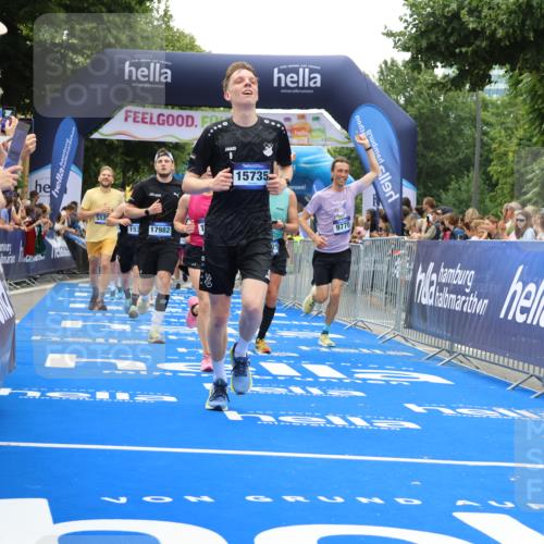 29.06.2025 - hella hamburg halbmarathon Strokosch-Dieckow http://msf.ph/oto/8376877 29.06.2025 10:48:18 Ziel 1537, 3747, 5129, 5362, 5528, 6081, 6923, 7367, 7599, 8216, 8916, 9262, 9770, 11211, 11467, 12549, 12685, 14797, 14814, 15590, 15629, 15735, 15981, 17745, 17982, 18790, 18923, 18963, 19127 meine-sportfotos.de