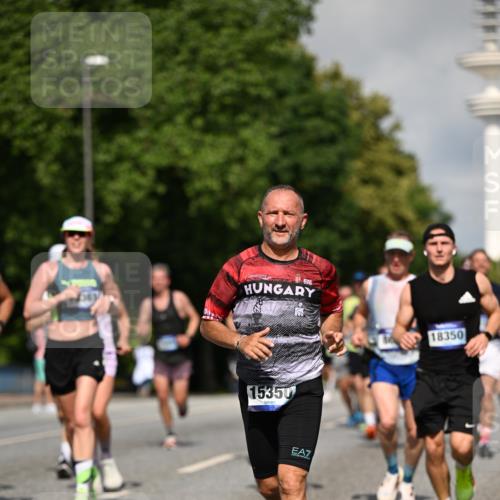 29.06.2025 - hella hamburg halbmarathon Dr. Thomas Lammeyer http://msf.ph/oto/8377492 29.06.2025 09:58:39 Kennedybrücke 1549, 1817, 2222, 2367, 2592, 2596, 2670, 2816, 2955, 3208, 3258, 4832, 5399, 5705, 6290, 6389, 6723, 6923, 6978, 6991, 7274, 7335, 7508, 7908, 8117, 8437, 8657, 8698, 8916, 8981, 9038, 9093, 9159, 9476, 9661, 9710, 9924, 9931, 10057, 10122, 11125 meine-sportfotos.de